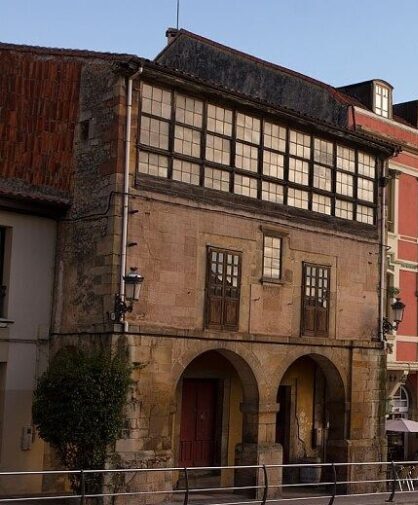 Que ver cerca de Cangas de Onis Colunga Hotel Eladia