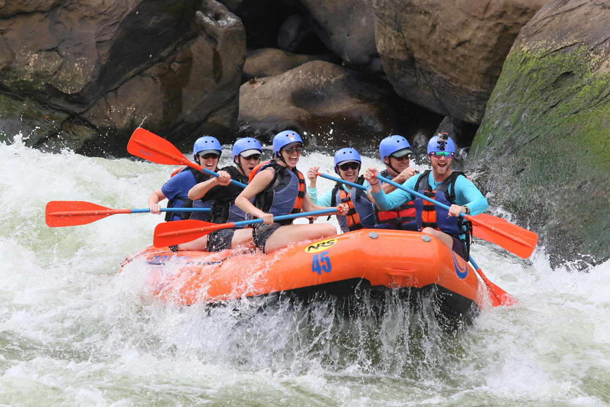 Realiza la actividad de Rafting en Asturias